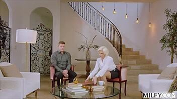 Vixenplus tough boss Charli demands hard fucking from assistant now 😤