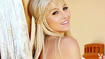 hey, check out playboy tv cybergirl of the year s1e1! 📺