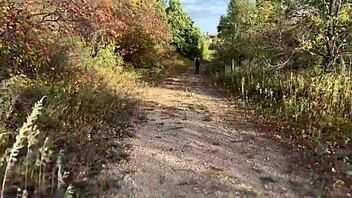 Public park anal: athlete takes big cock doggystyle before crowd