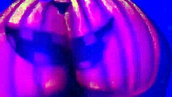 Twerking The Pumpkin With Big Ass Couple In Amateurs