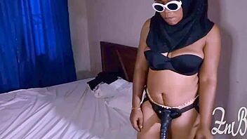 Zainab and Blacka in lesbian encounter