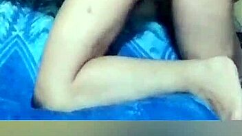 guy gets bareback fucked by another dude in a casual hookup