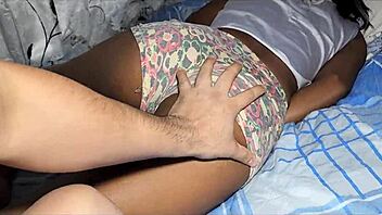 Stepdaughter Wakes Horny for Stepdad's Hard Bang!