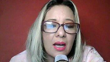 Starting with grandma, discovering hot biological mother