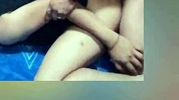 guy gets bareback fucked by another dude in a casual hookup