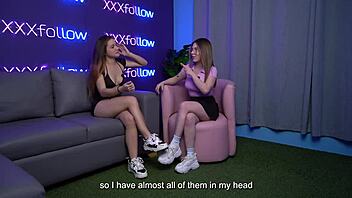 Little 18+ Colombian Majo Cute shows how to squirt in hot homemade casting with Dani Ortiz