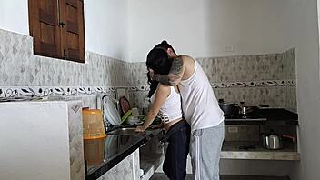 i was fixing the kitchen when i got horny and fucked my girlfriend's pussy in pov.