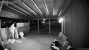 homemade creampie in public outdoor park with amateurs 😏