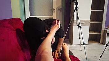 She said, 'Worship my nylon stockings and bare feet now.'