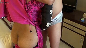 Sexy Indian couple dives into erotic bedroom action on Sexfundas com