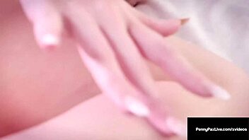 Wow, Penny Pax dominates with hot face fucking action!