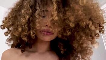 מזיין אחות חורגת שחורה חזק בטירוף