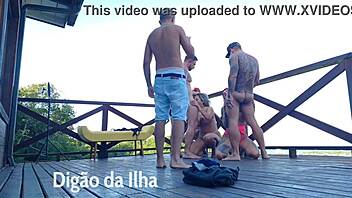 Suruba Ao Na Sacada � Gostosa Demais