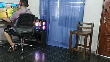 Blindfolded Maid Squirts During Athletic Fuck