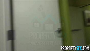 Wow, young 18+ real estate agent with big natural tits in homemade sex!