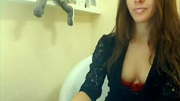 Big Tits Russian Girl Masturbates on Webcam for Viewers