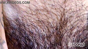 za kulisami snemanja gejevskega videa z detajlnimi prizori