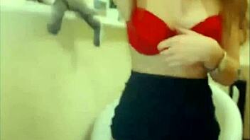 Big Tits Russian Girl Masturbates on Webcam for Viewers