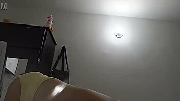 Colombian woman records video for husband in New York but ends up with neighbor.