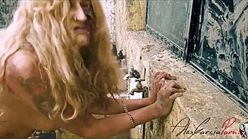 Agaw, Mi Amiga Zombie Learns to FUCK!