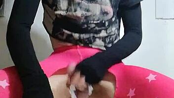 Ladyboy rides a dildo for the first time in solo shemale scene