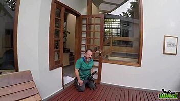 Alice lemes showing off her big clit 😍