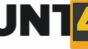 old blonde watches turntables and fuck sessions