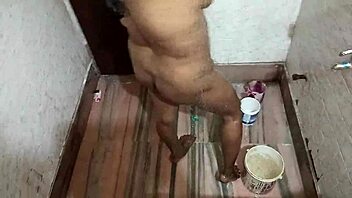 Indian Lady Sucks Penis in Bathroom! Shocking!