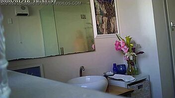 Big tits homemade granny porn video