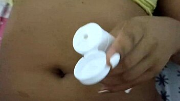 Colombian woman records video for husband in New York but ends up with neighbor.