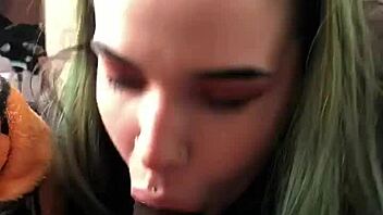 Amateur Alternative Teen 18+ Blowjob Poses Like Crazy!