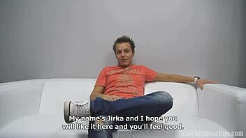 ماريو 7701 يمص وينيك في كاستينج مثلي تشيكي