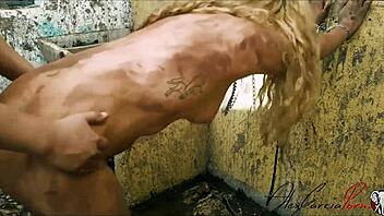 Agaw, Mi Amiga Zombie Learns to FUCK!