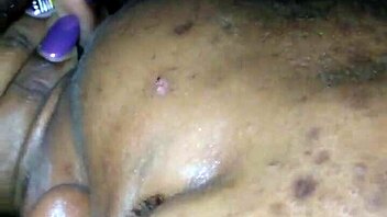 amateur satin sheetz givng head snippit