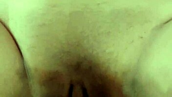 hot girl gets fucked by her boyfriend in secret