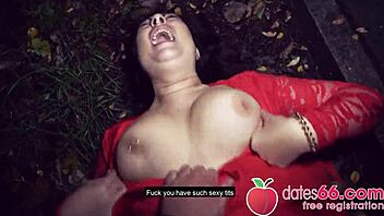 This filthy mature Liz De Lane loves sucking on English dates66 com.