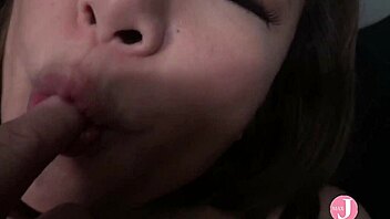 watch this bikini babe climax hard!