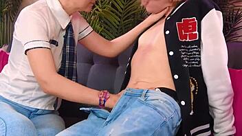 Wow! Amateur Girl Dominates Guy Hard