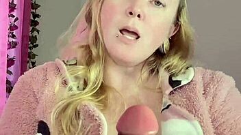 Learn some jerk off instructions with dirty talk.