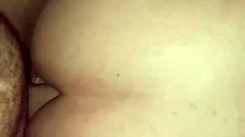 Comendo O Cuzinho E Gozando Dentro Da Namorada Gordinha