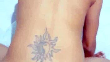 Horny milf achieves orgasm