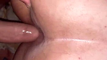 Comendo O Cuzinho E Gozando Dentro Da Namorada Gordinha