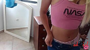 i fucked my horny stepmom hard, her big ass bouncing wildly 😍