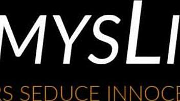 Lesbian sex with pussy licking between stepmom and stepdaughter