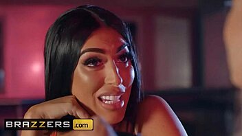 milfs love big anal in the bar 😏