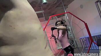 asian mistress in latex delivers brutal whipping to submissive