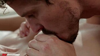 Curvy big booty slut wants him to make her squirt