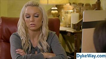 Lesbian lovers explore anal pleasures and passionate assfucking