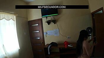 Big booty babe offers her slit to a deviant pawnbroker in the office with spying.