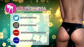 eighteen-year-old venezuelan slut takes anal plug on webcam